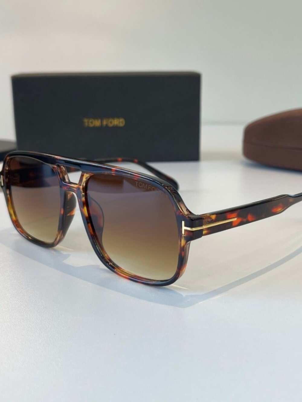 TOM FORD—Amber-Frame Sunglasses with Brown Lenses